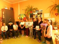 W krainie książek - pasowanie na czytelnika