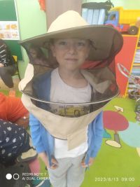 Spotkanie z pszczelarzem