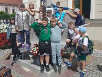 Elio w kosmosie i lizaki w manufakturze...